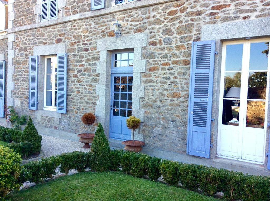Hotel La Gougeonnais La Richardais Zewnętrze zdjęcie